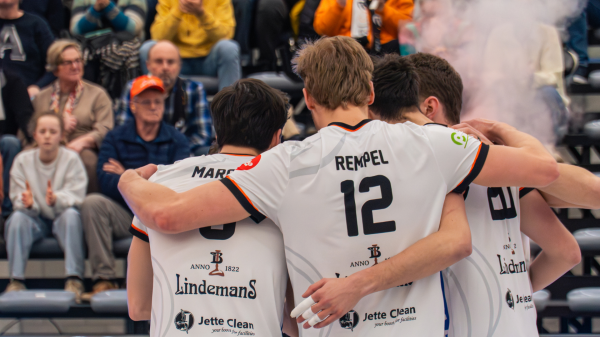  Lindemans Aalst laat vier matchballen liggen, Gent wint met 2-3